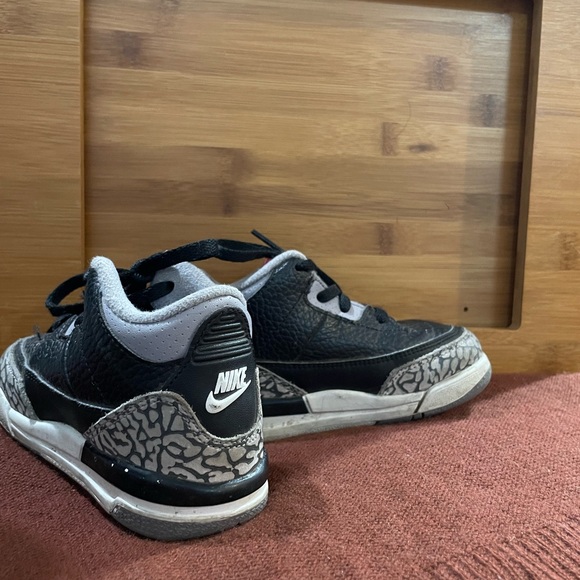 Nike Jordan Retro 3 - toddler size 7 - Picture 7 of 7